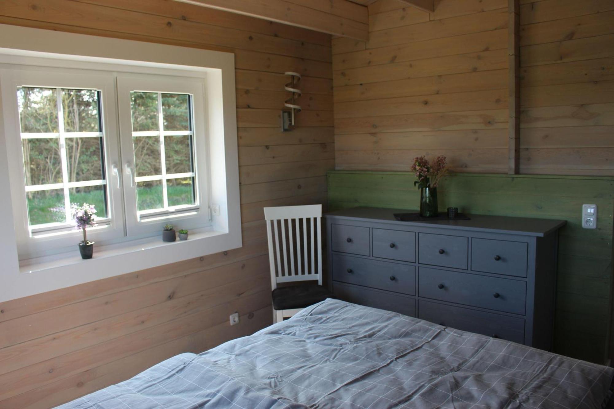 Idyllisches-Blockbohlenhaus-Mit-Eigenem-Garten-Und-Sauna-Zum-Wohlfuehlen Martensrade Luaran gambar