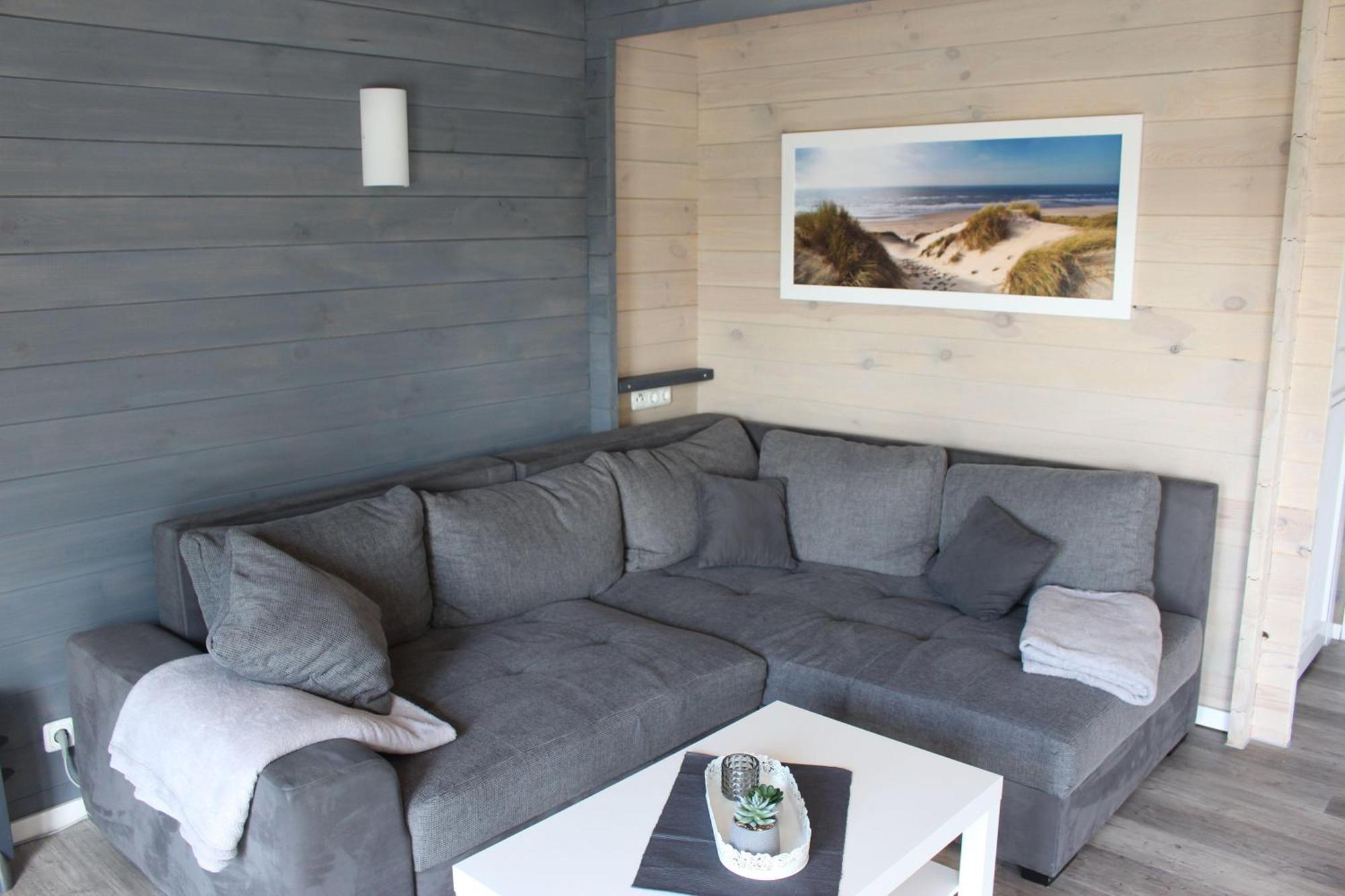 Idyllisches-Blockbohlenhaus-Mit-Eigenem-Garten-Und-Sauna-Zum-Wohlfuehlen Martensrade Luaran gambar